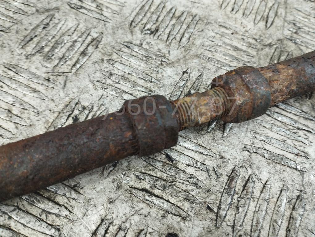 Тяга рулевая правая