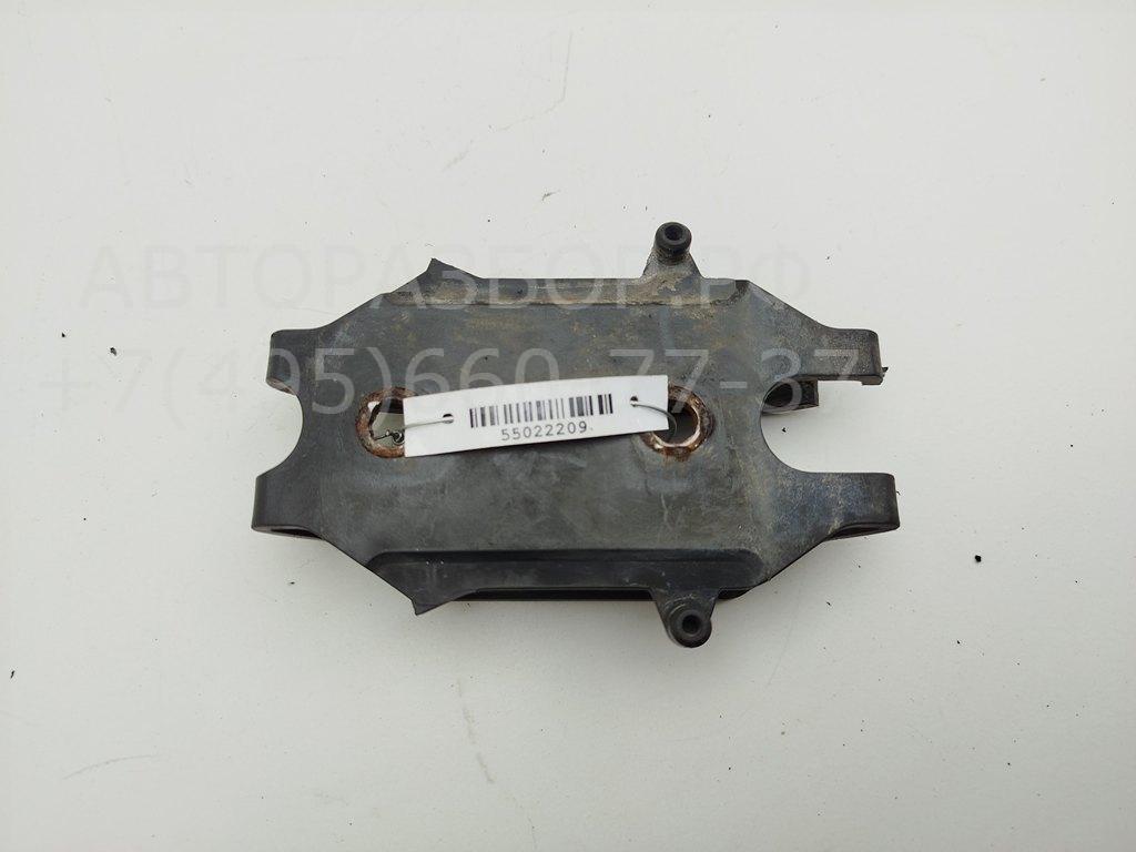 Кронштейн переднего бампера