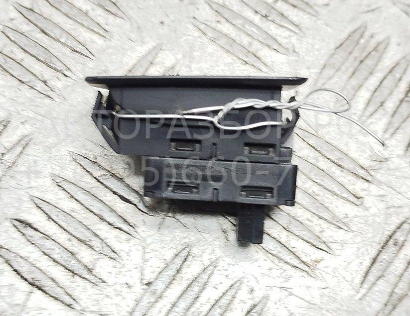 Кнопка стеклоподъемника