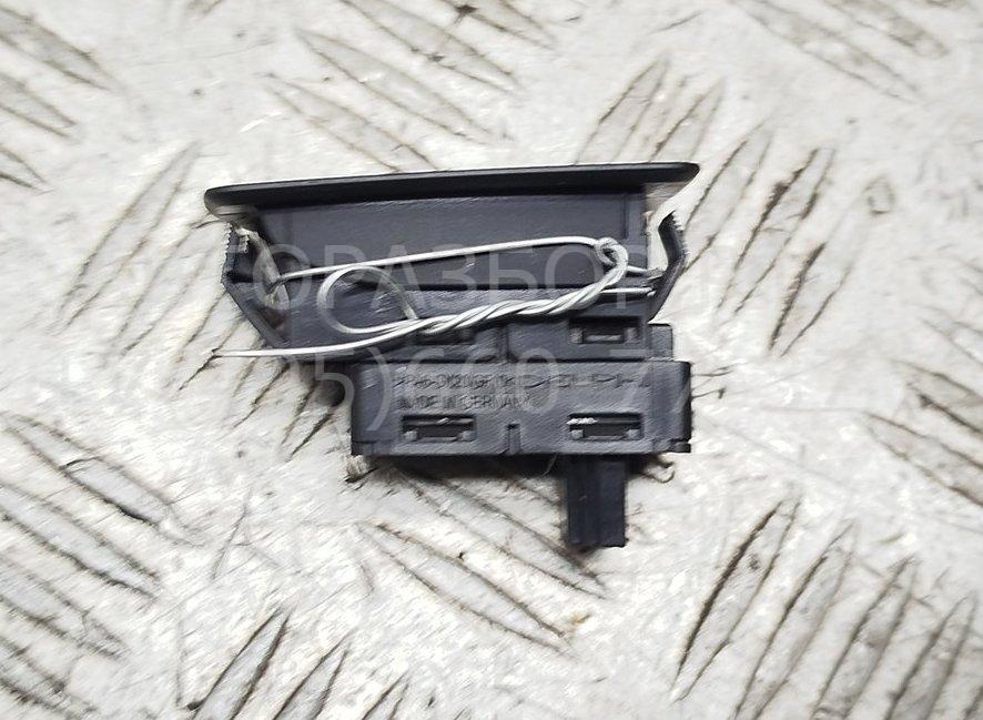 Кнопка стеклоподъемника