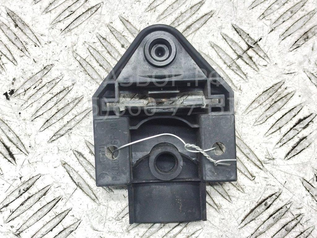 Кронштейн радиатора