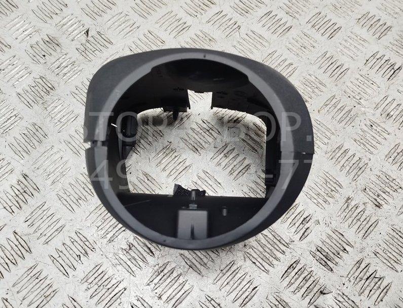 Кожух рулевой колонки