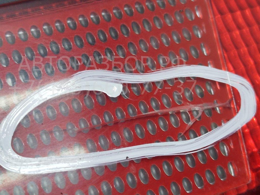 Фонарь задний внутренний правый