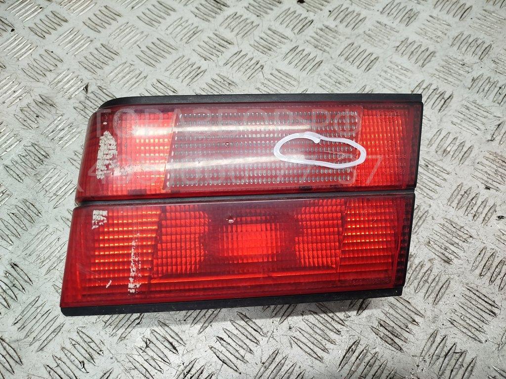 Фонарь задний внутренний правый
