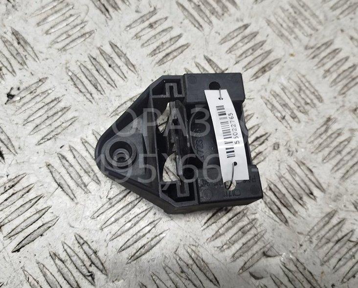 Кронштейн радиатора