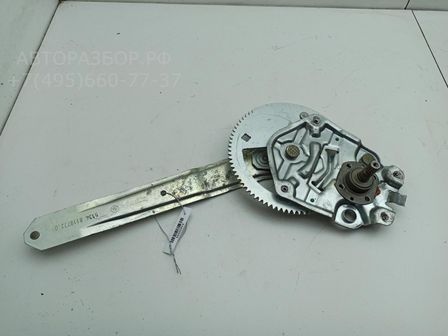 Стеклоподъемник механ. задний правый