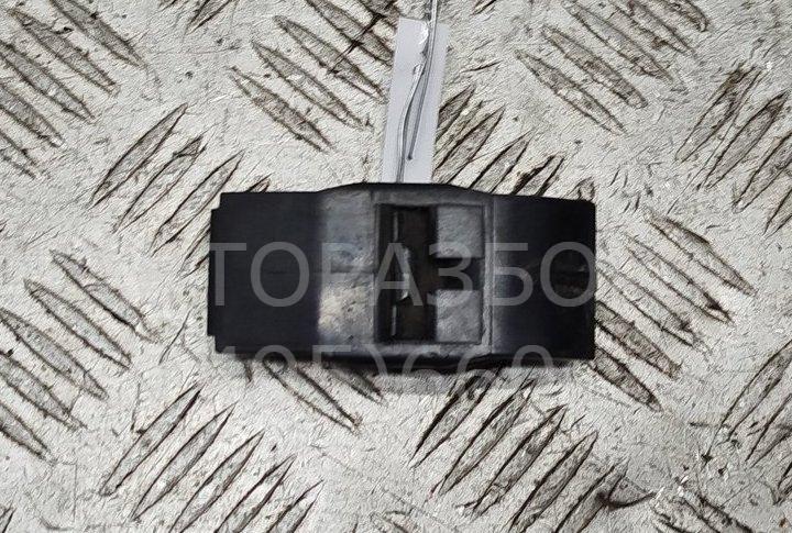 Кронштейн радиатора