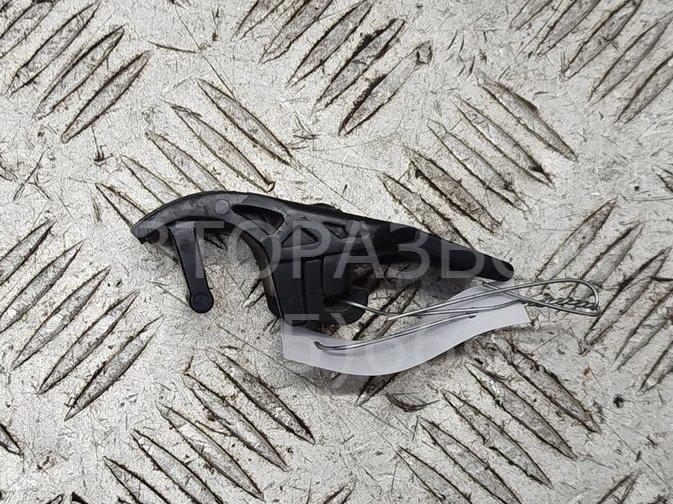 Кронштейн радиатора