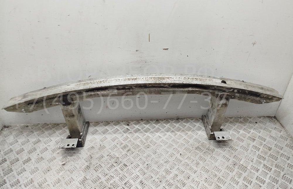 Усилитель переднего бампера