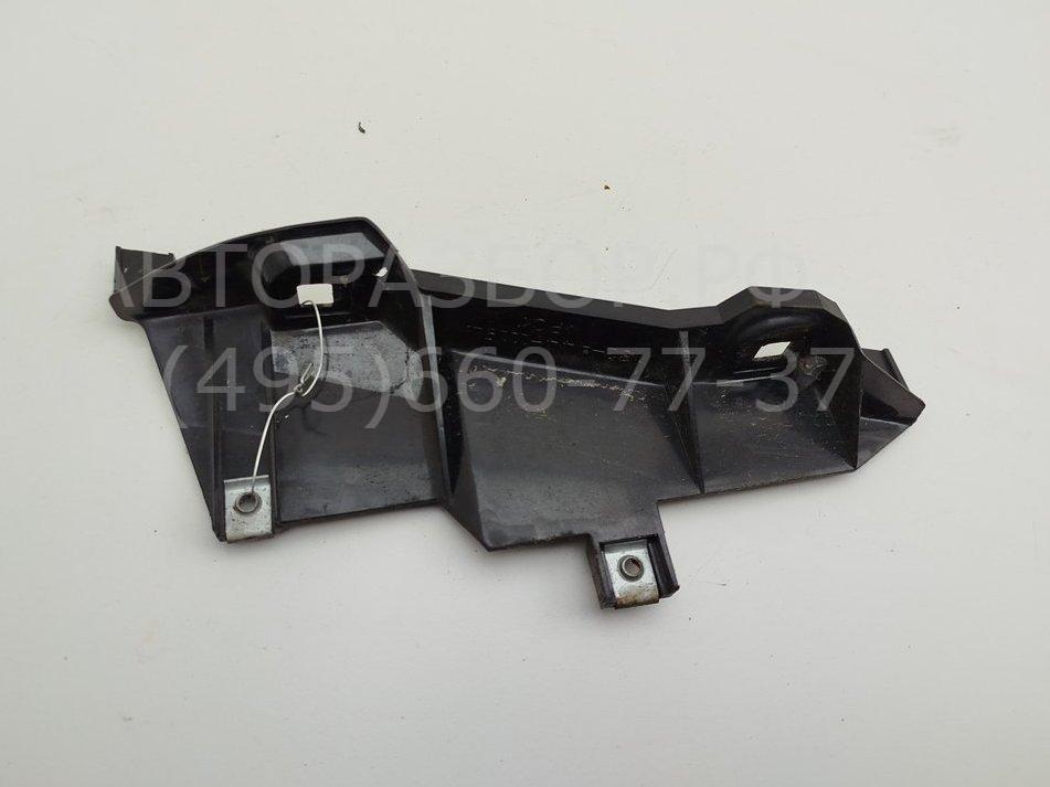 Крепеж фары