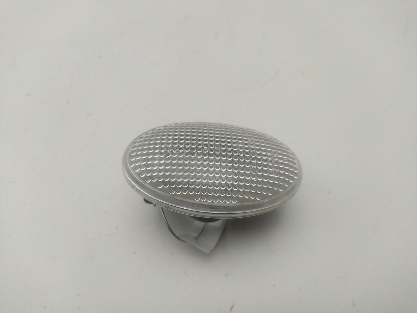 Указатель поворота левый