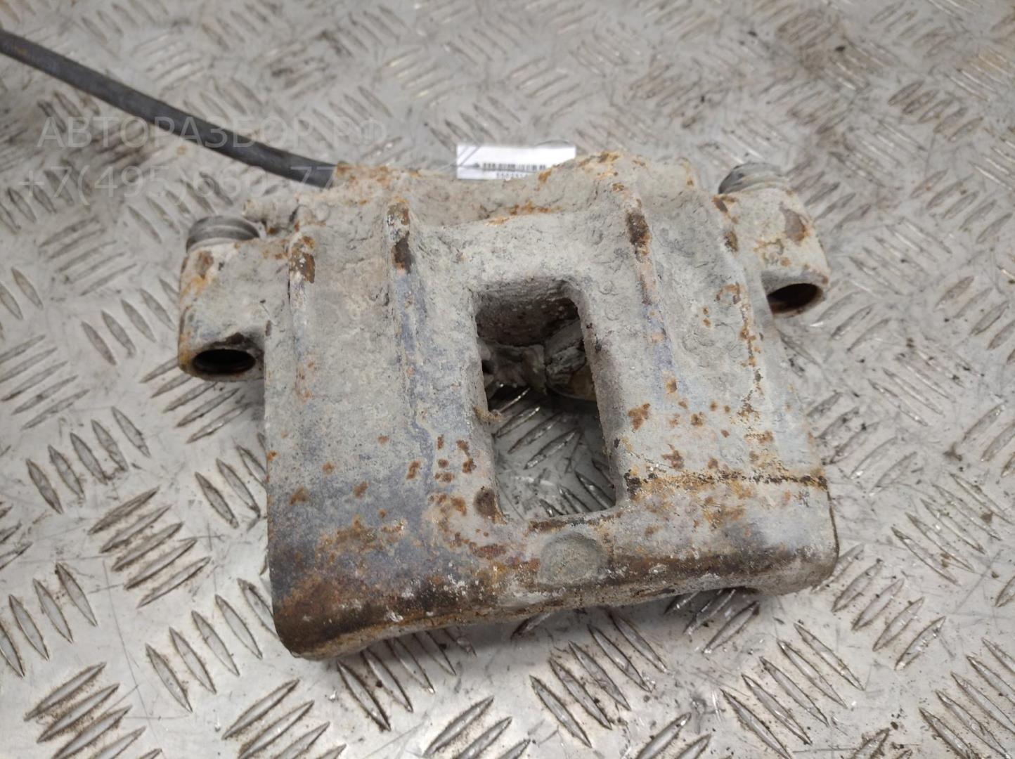 Суппорт передний левый