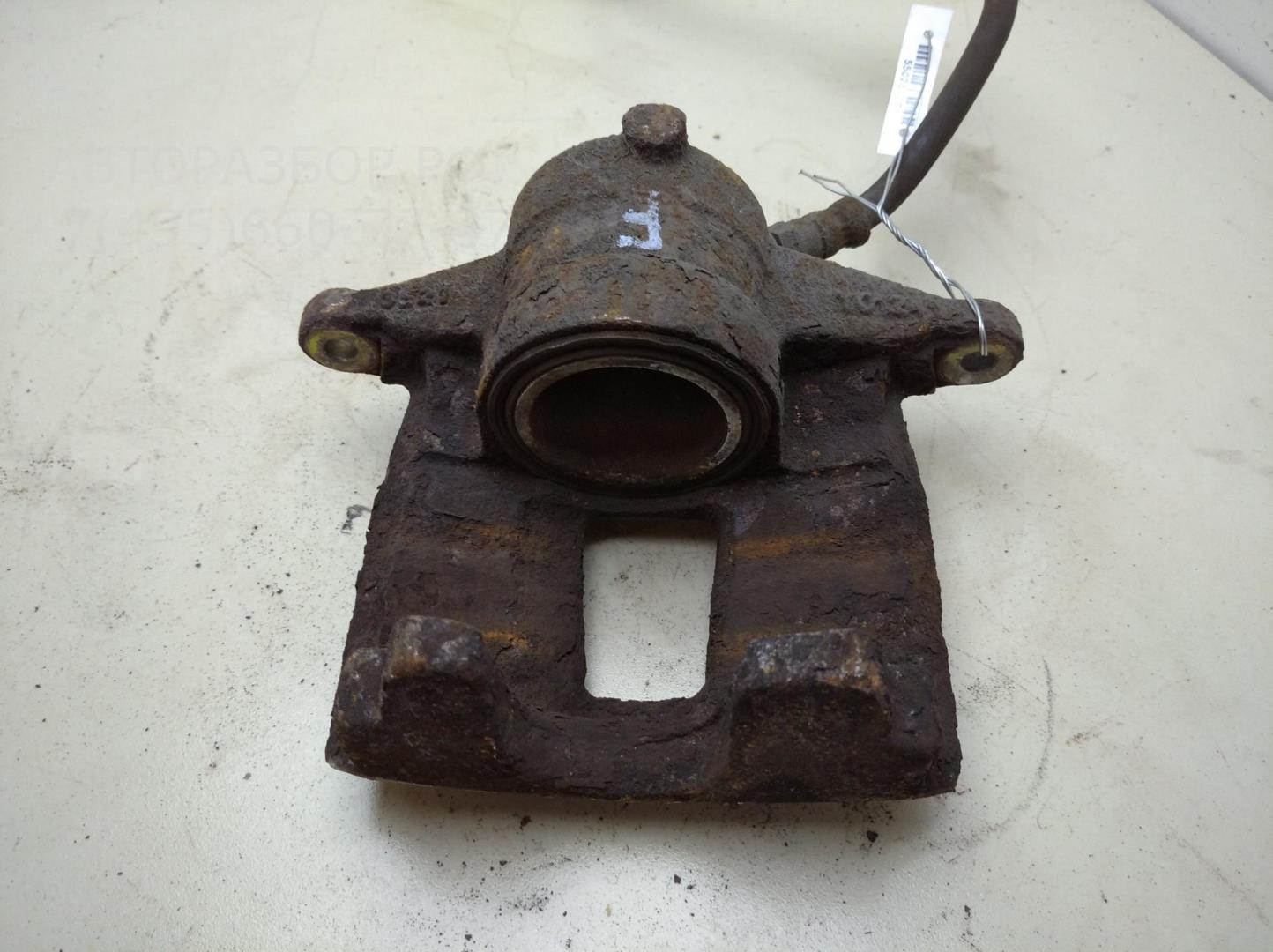 Суппорт передний правый