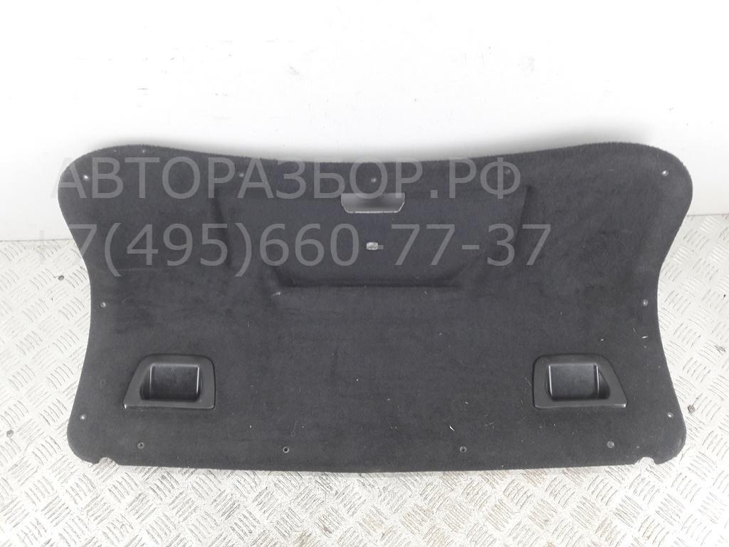 Обшивка крышки багажника