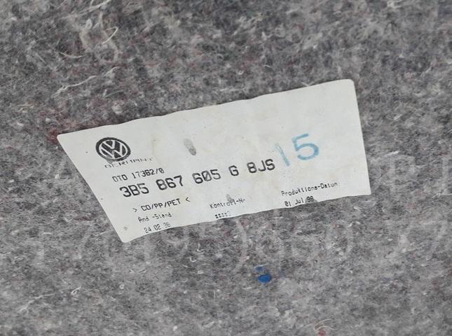 Обшивка крышки багажника