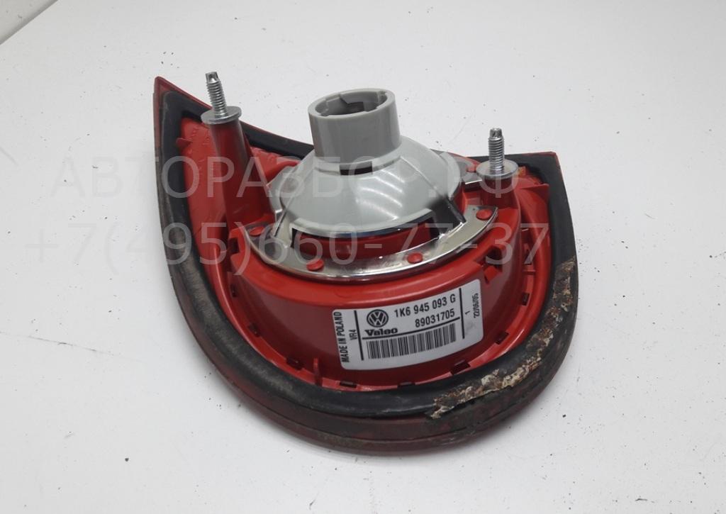 Фонарь задний внутренний левый