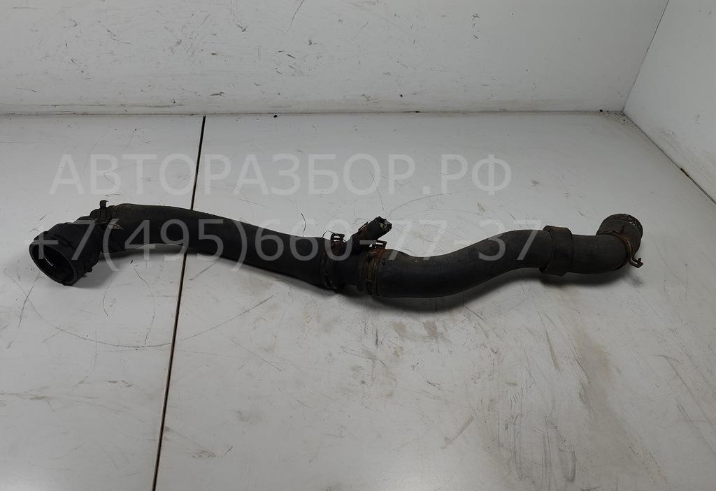 Патрубок радиатора