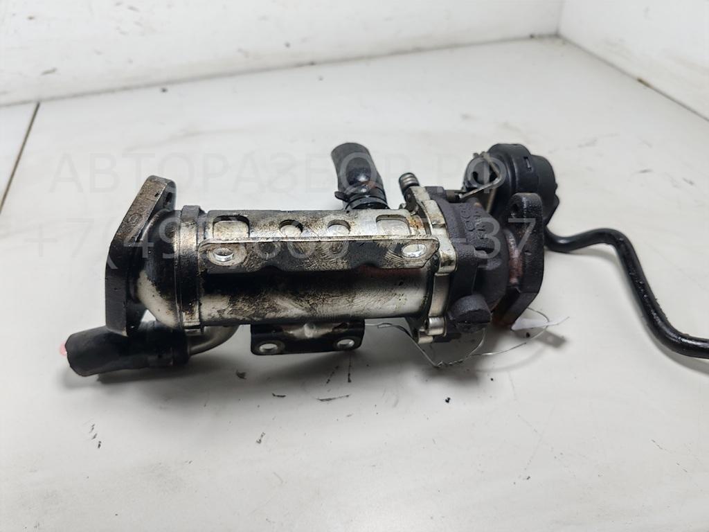 Тройник вентиляции картерных газов