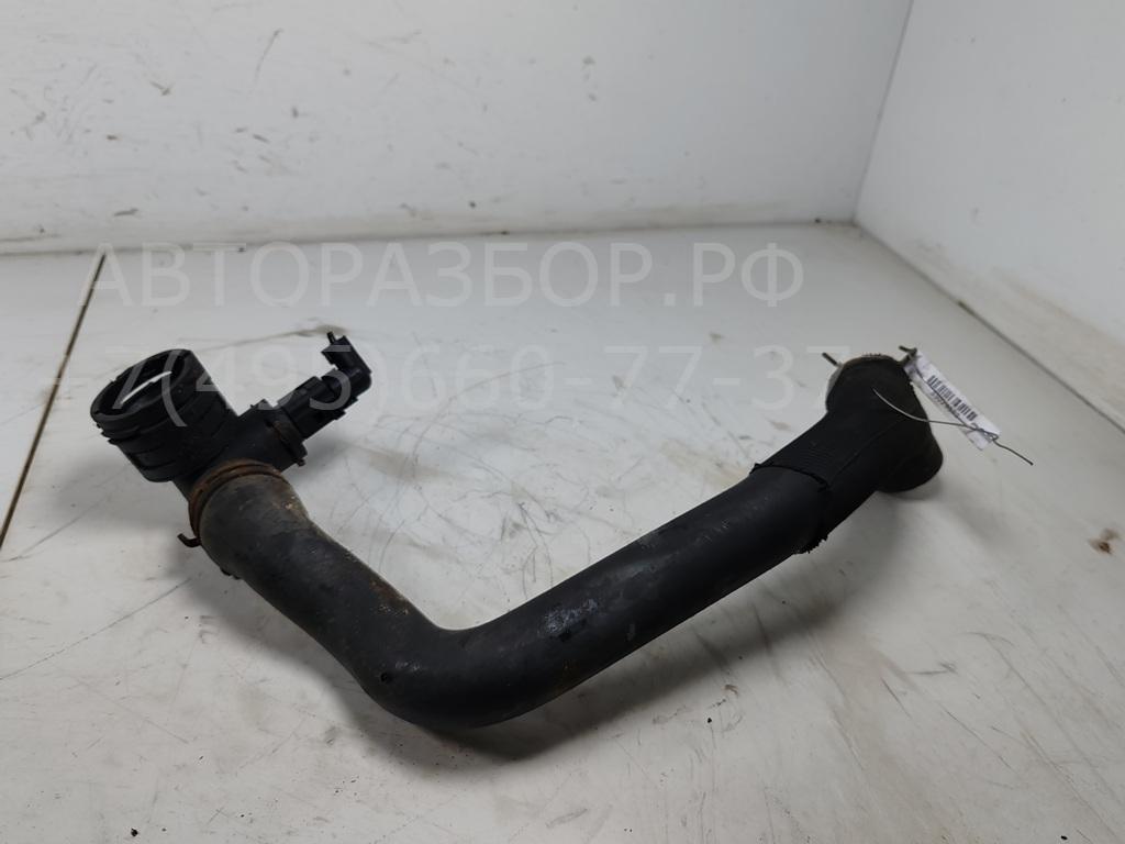 Патрубок радиатора