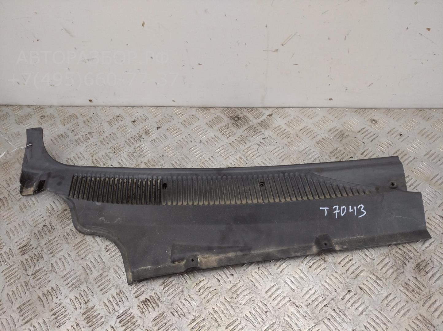 Решетка стеклоочистителей (Жабо)