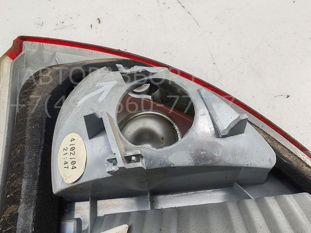 Фонарь задний внутренний правый