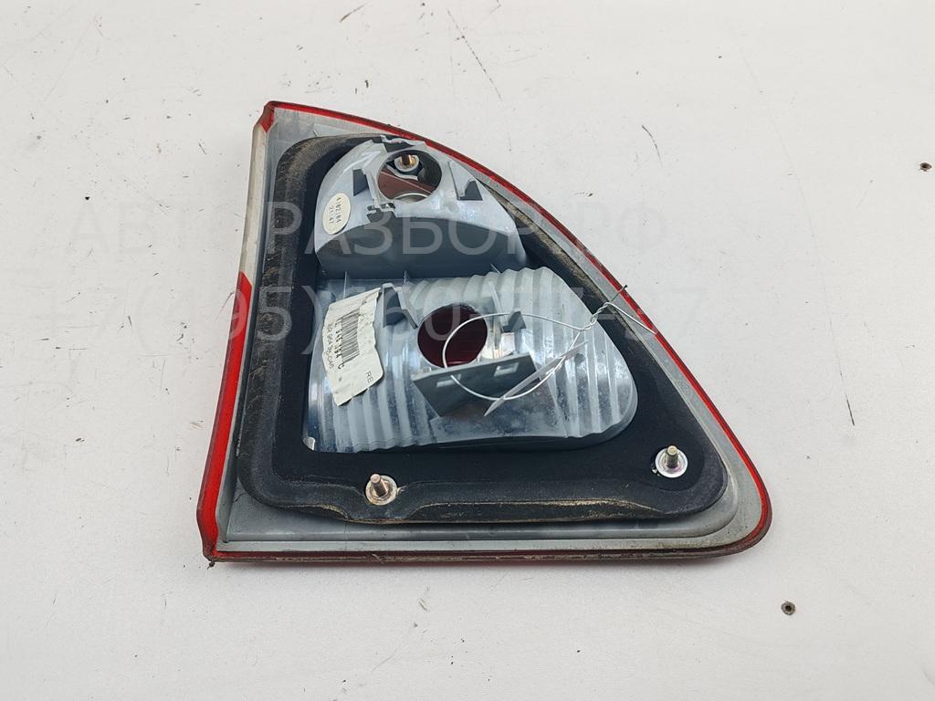 Фонарь задний внутренний правый