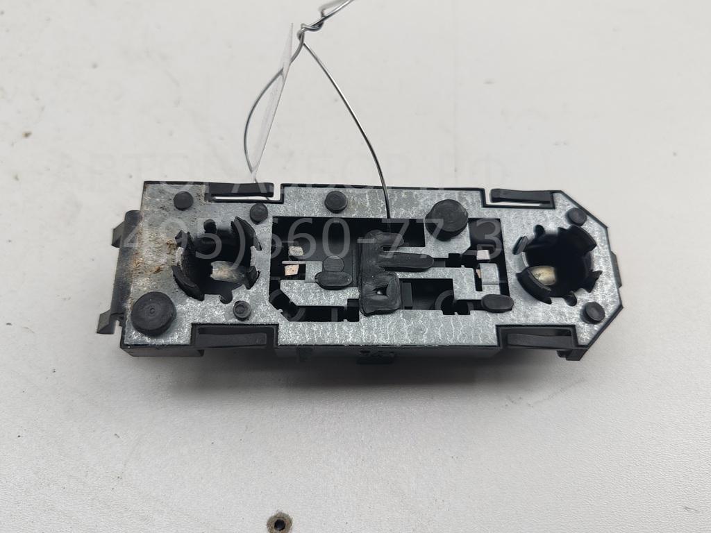 Плата заднего фонаря правого