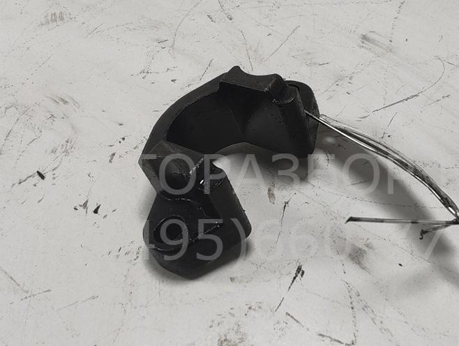 Кронштейн форсунки