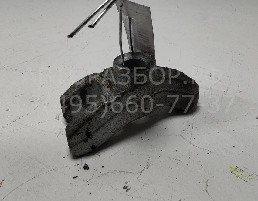 Кронштейн форсунки