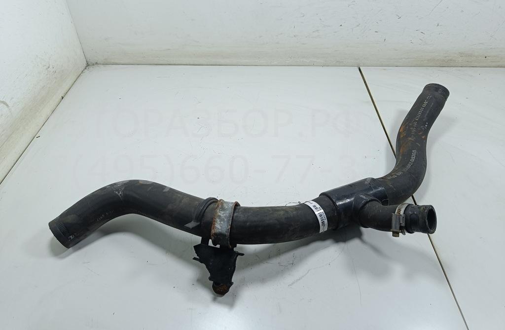 Патрубок радиатора