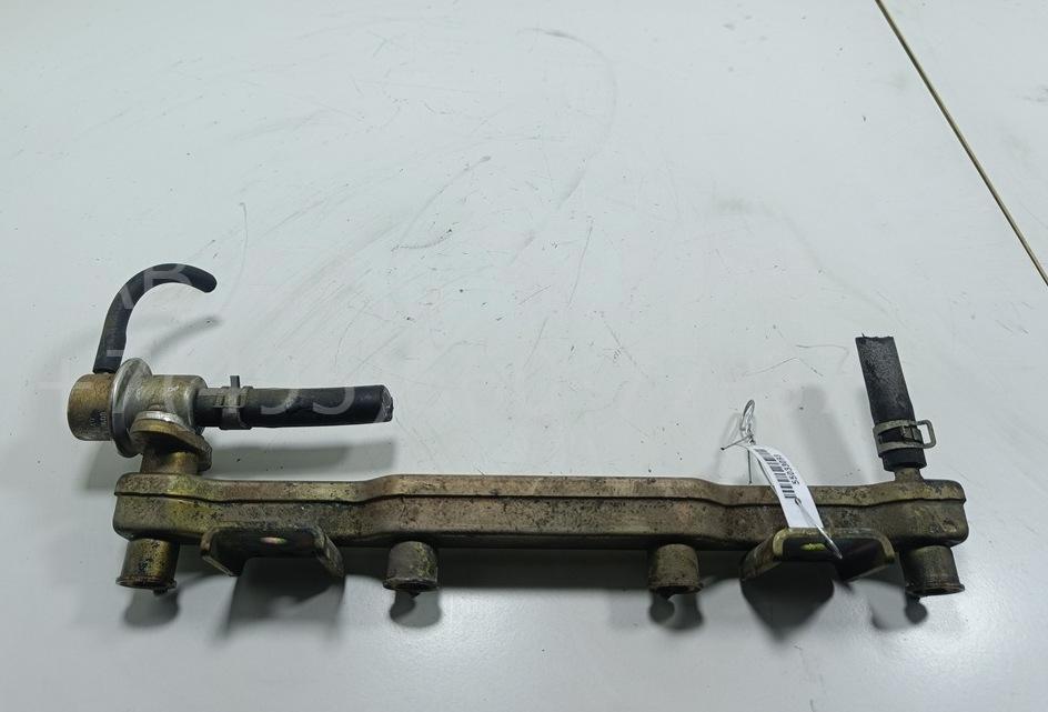 Рейка топливная (рампа)