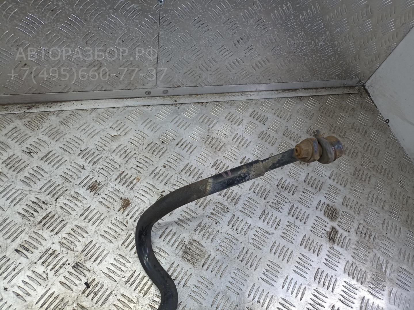 Стабилизатор передний