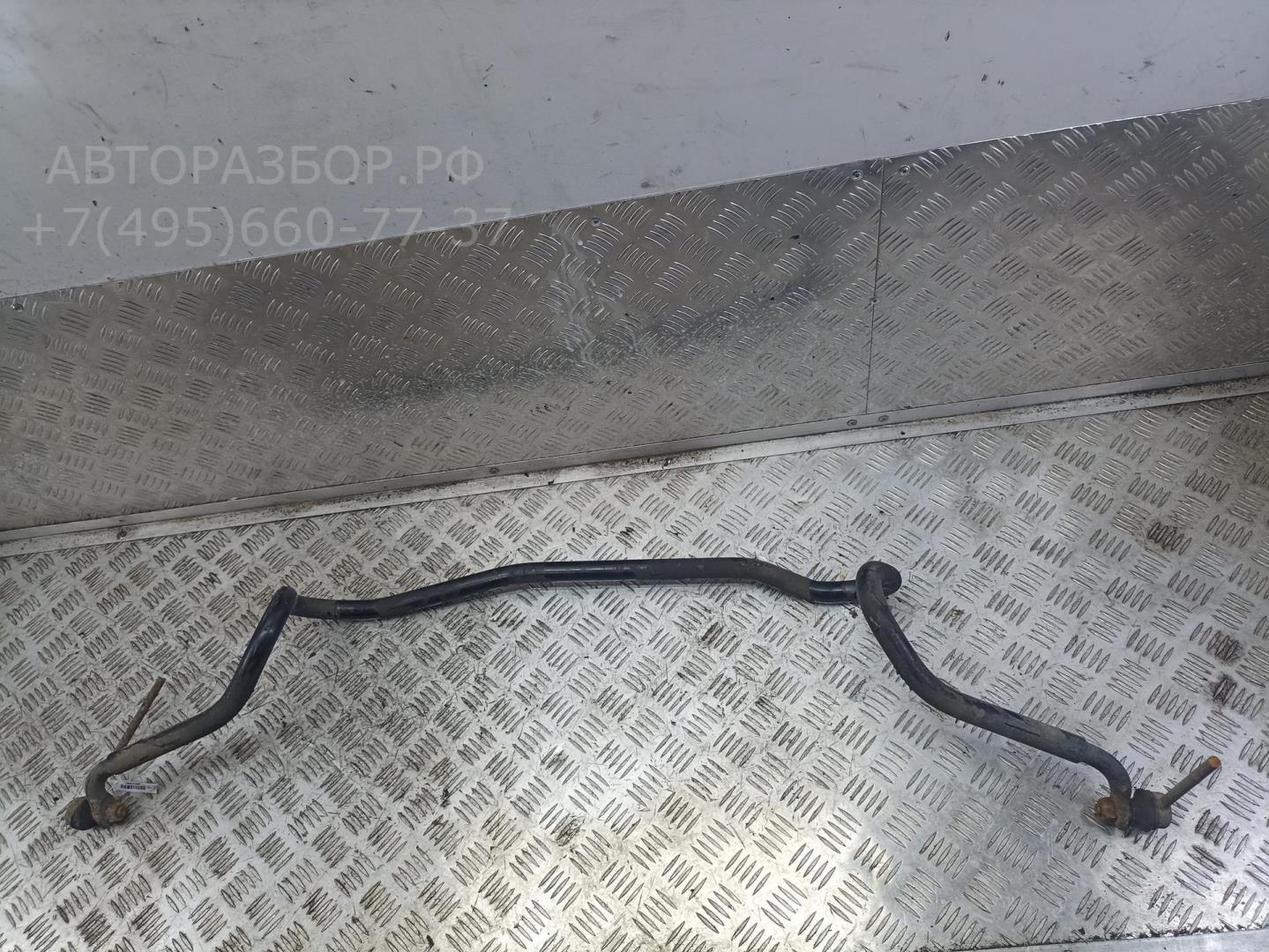 Стабилизатор передний