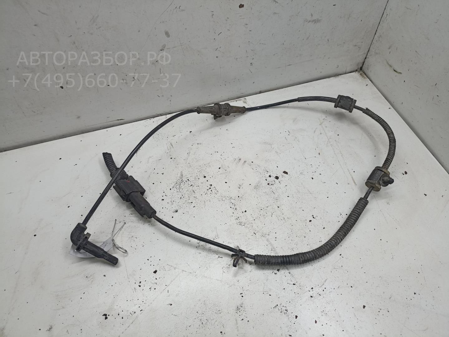 Датчик ABS передний