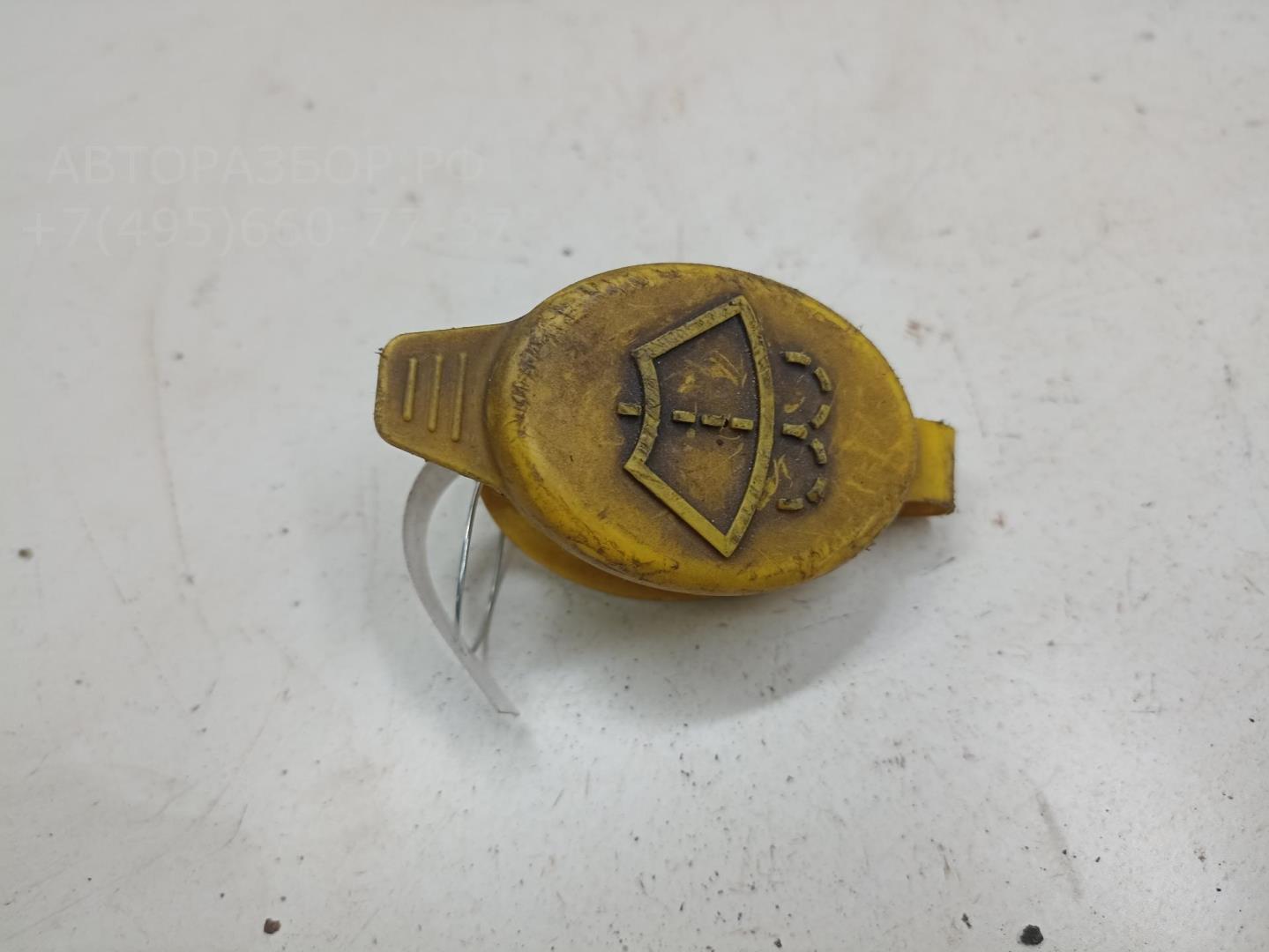 Крышка бачка омывателя