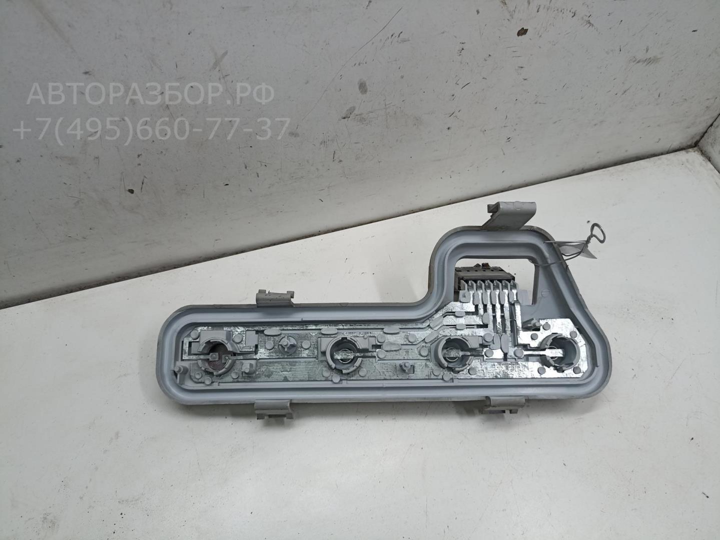 Плата заднего фонаря левого