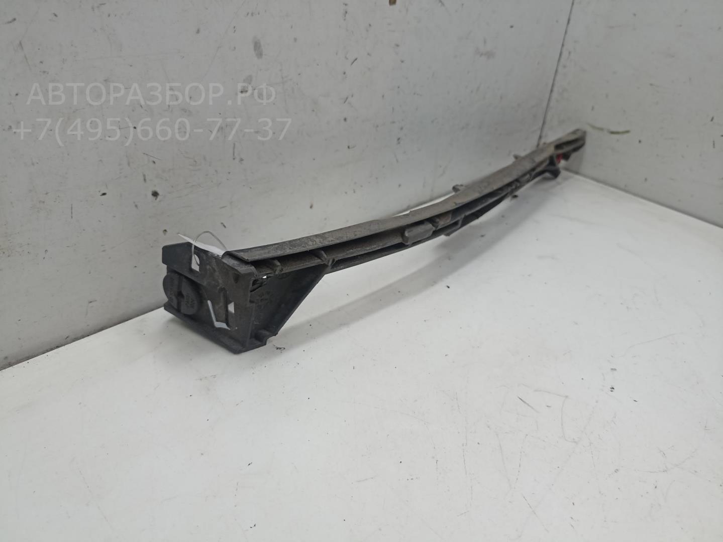 Кронштейн переднего бампера левый