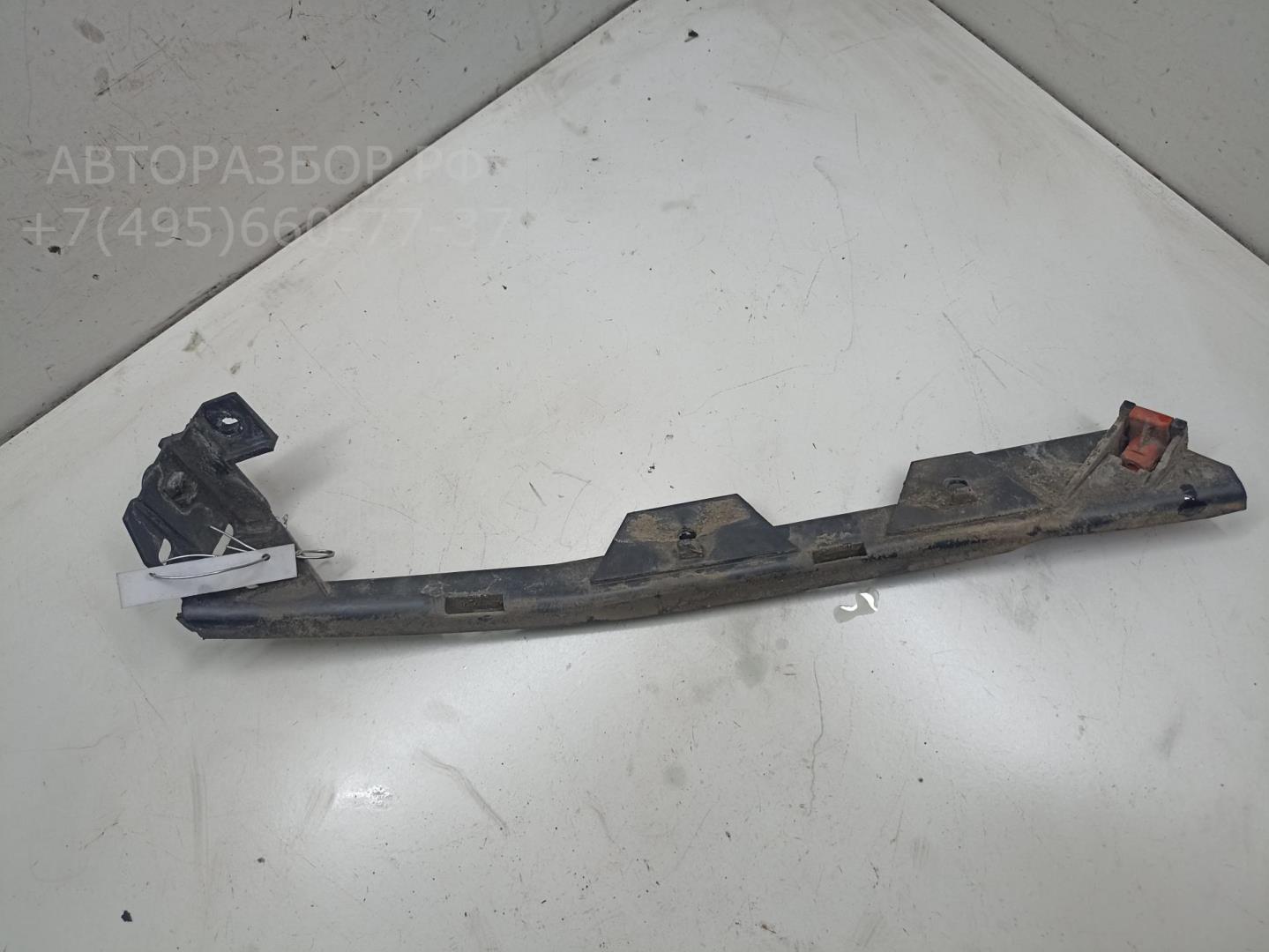 Кронштейн переднего бампера левый