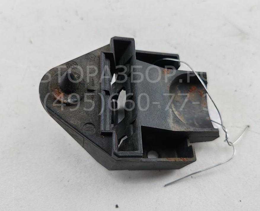 Кронштейн (сопут. товар)