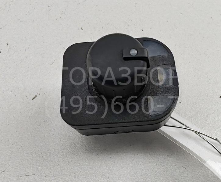 Кнопка регулировки зеркала