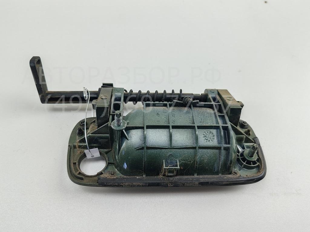 Ручка двери багажника наружная