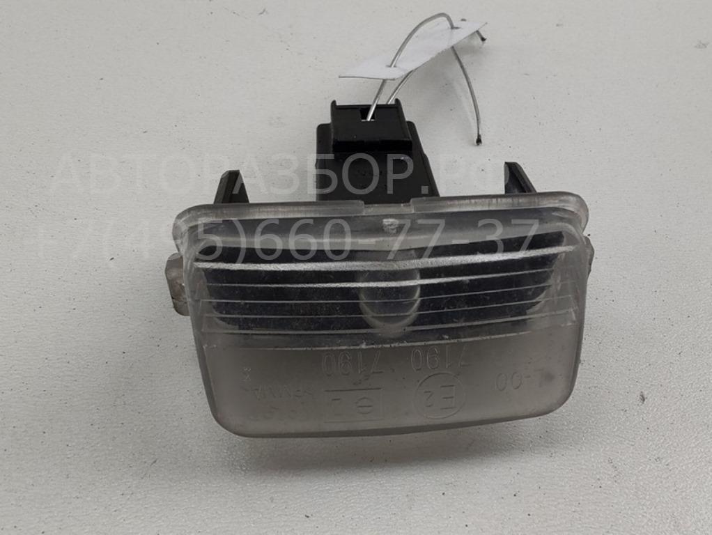 Фонарь подсветки номера