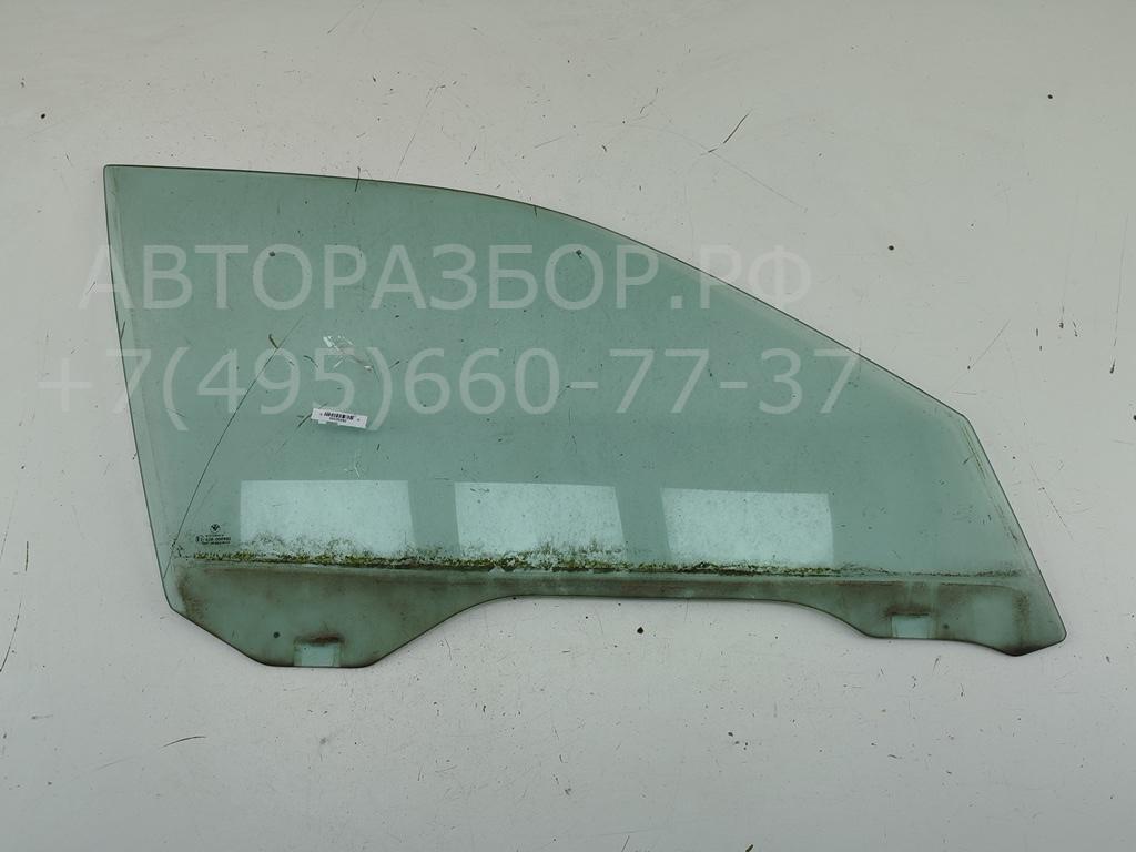 Стекло двери передней правой