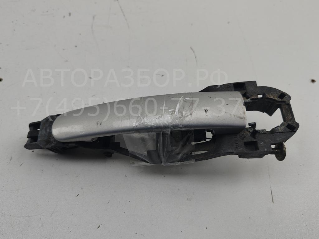 Ручка двери передней наружная левая