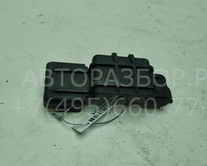 Кронштейн радиатора