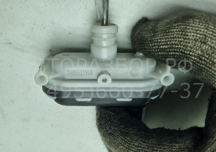 Активатор замка багажника