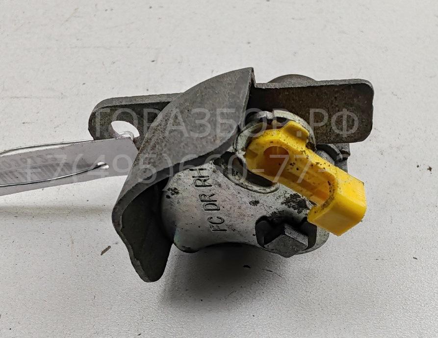 Вставка замка двери