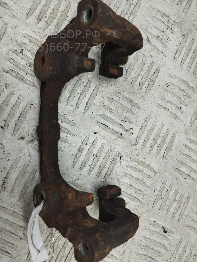 Скоба суппорта заднего