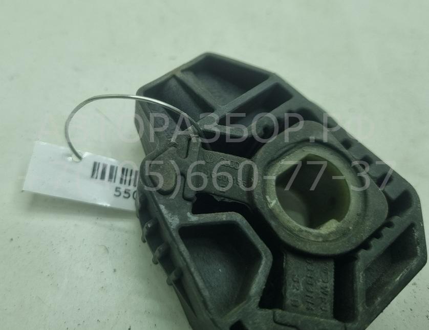 Кронштейн радиатора