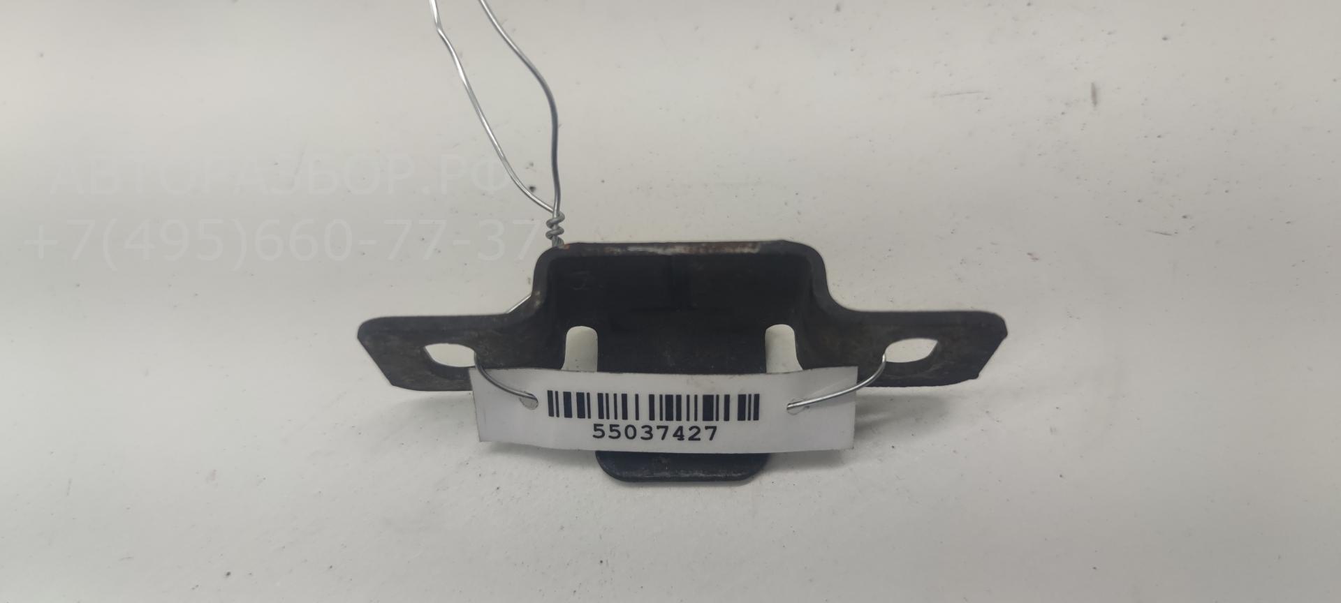 Кронштейн радиатора